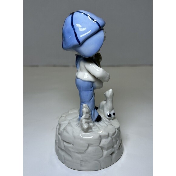 Vintage Porcelain Little Boy And Girl Figurine White/Blue (2 Piece Set) Decor - Picture 9 of 9